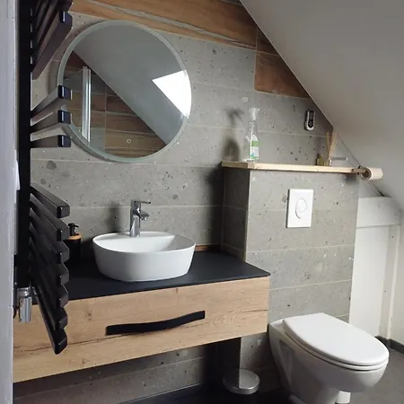 Au Bon Coin De La Baie Casa de Férias Vains