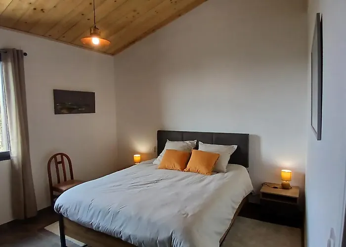 Au Bon Coin De La Baie * Vains